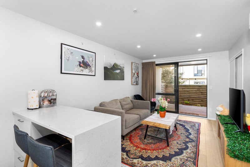 3/16 Parson Lane, Papatoetoe, Auckland - Carousel 1