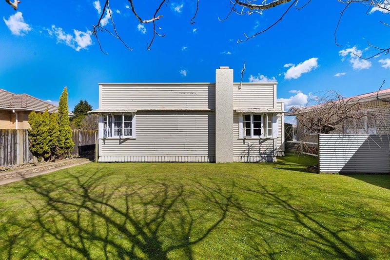 47 Stanley Avenue, Te Aroha, Te Aroha - Carousel 1