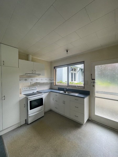 1/808 Gordon Road, Raureka, Hastings - Carousel 1