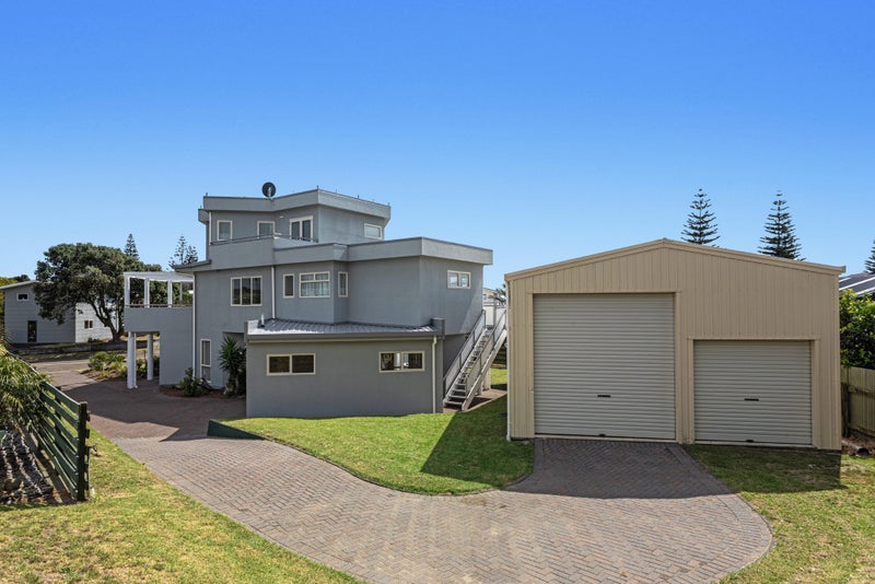 34 Eruini Street, Ohope, Ōhope - Carousel 1