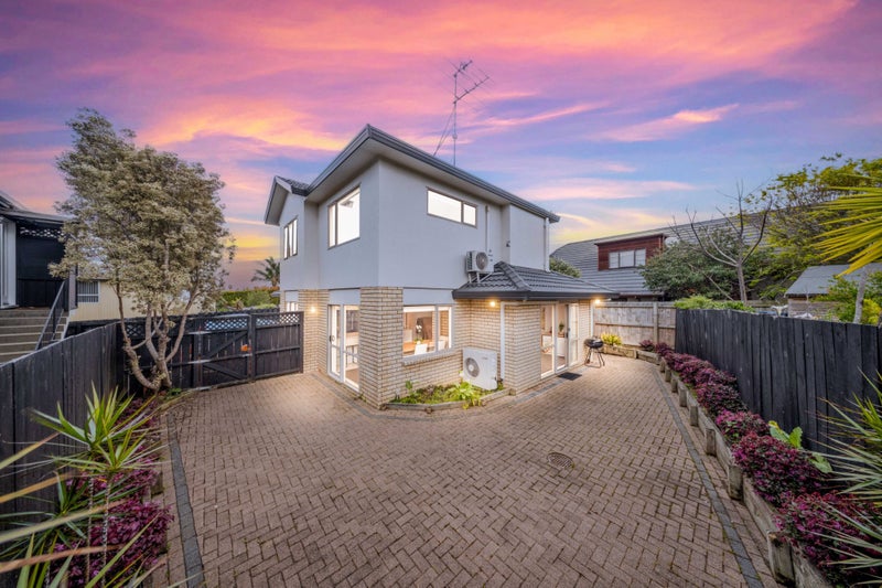 2/13 Fratley Avenue, Farm Cove, Auckland - Carousel 1