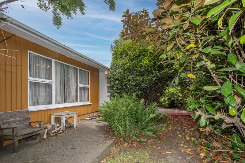 7A Aztec Place, Redwood, Christchurch - Carousel 2