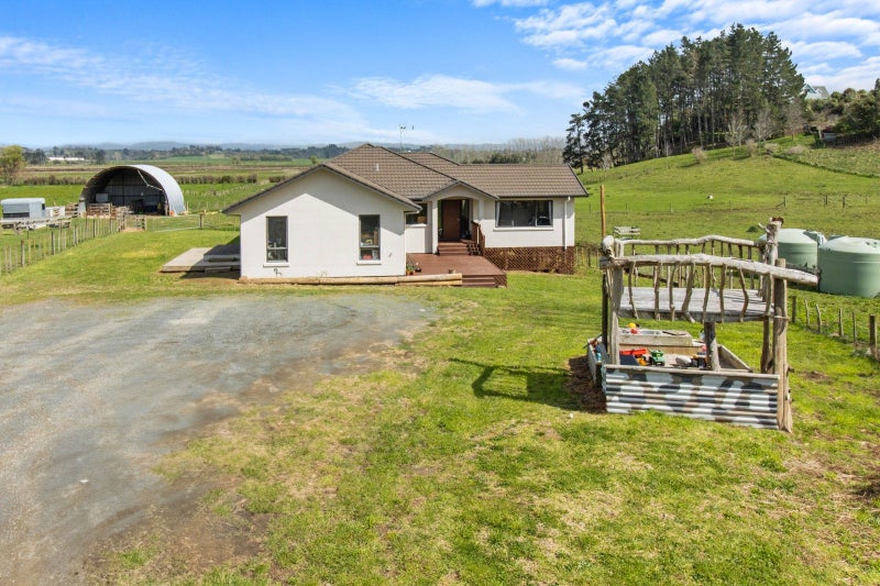 10 O'Brien Road, Rotokauri, Hamilton - Carousel 1