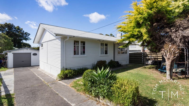 44 Kirton Crescent, Manurewa, Auckland - Carousel 1
