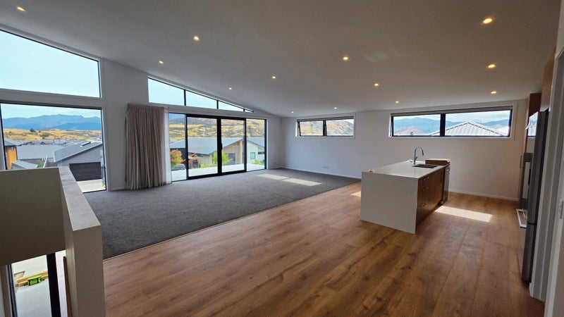 47 Muster Road, Jacks Point, Queenstown - Carousel 1