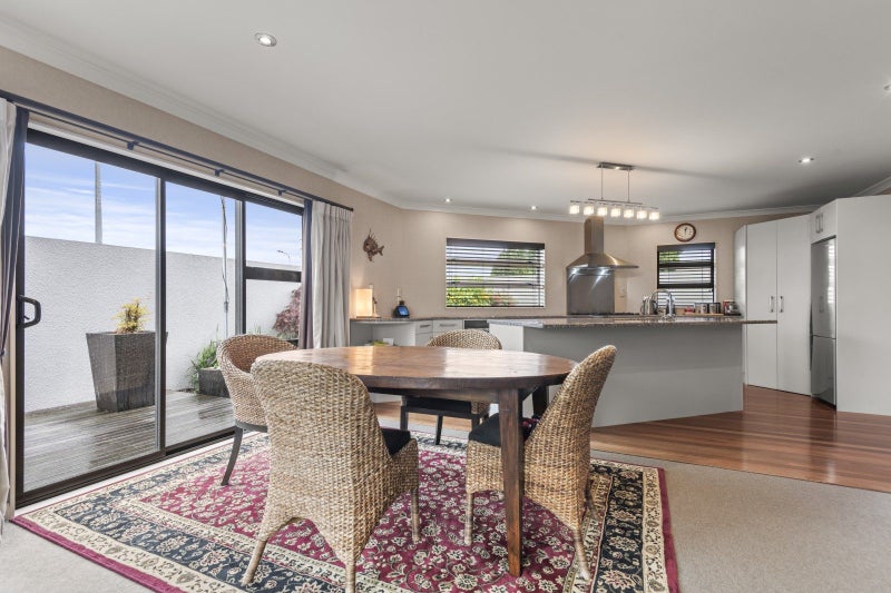 42 Collingwood Street, Hokowhitu, Palmerston North - Carousel 2