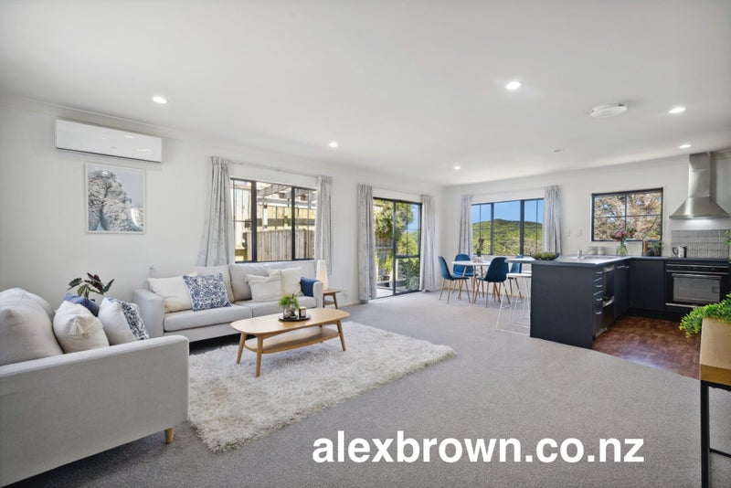 78A Woodhouse Avenue, Karori, Wellington - Carousel 1
