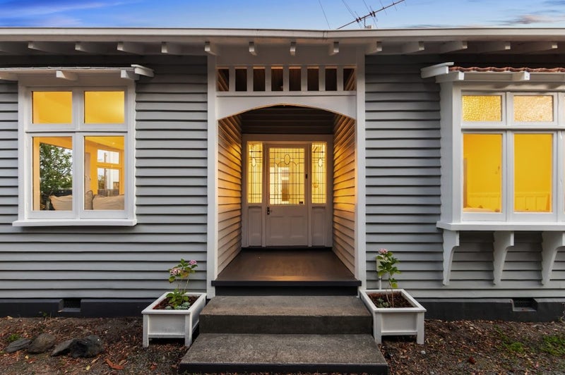 1/166 Main Road, Redcliffs, Christchurch City, Canterbury - Carousel 2