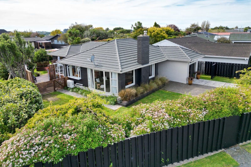 28 Cruickshank Crescent, Rosedale, Invercargill - Carousel 1