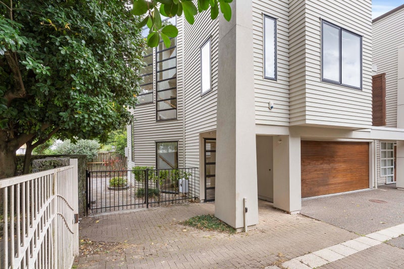 27A Alpers Avenue, Epsom, Auckland - Carousel 1