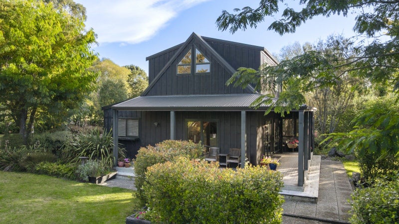 307 Gardner Valley Road, Upper Moutere - Carousel 2