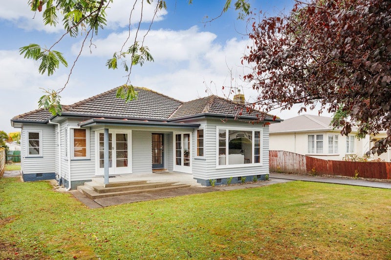 24 Vernon Avenue, Takaro, Palmerston North - Carousel 1