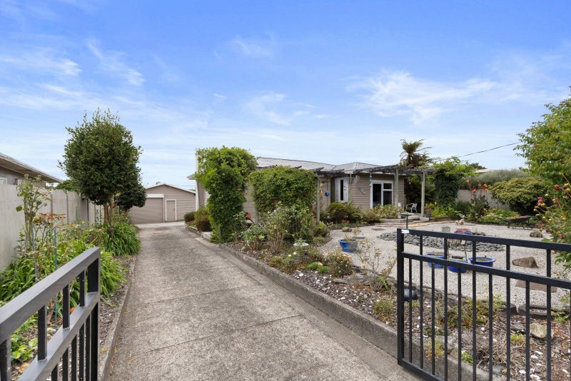 28 Golf Street, Putaruru - Carousel 1