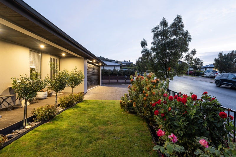 3 Trudi Place, Green Island, Dunedin - Carousel 48