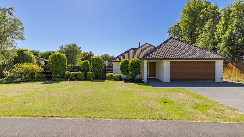 12 Westview Crescent, West Melton, West Melton - Carousel 1