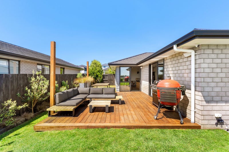14 Papaview Road, Papakura, Papakura - Carousel 1