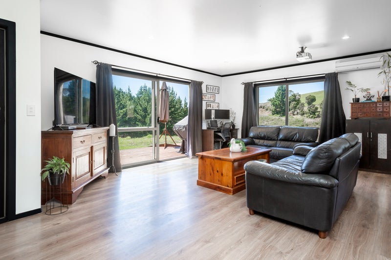 98 Pekanui Road, Puketotara, Te Awamutu - Carousel 2