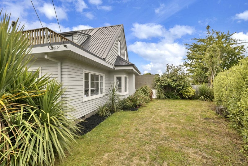 27 Tavender Street, Woolston, Christchurch - Carousel 1