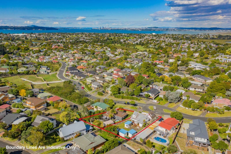 10 Sari Place, Massey, Auckland - Carousel 2