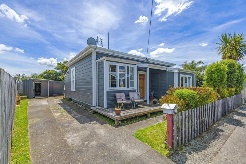 58 MONMOUTH ST, Feilding, FEILDING - Carousel 1