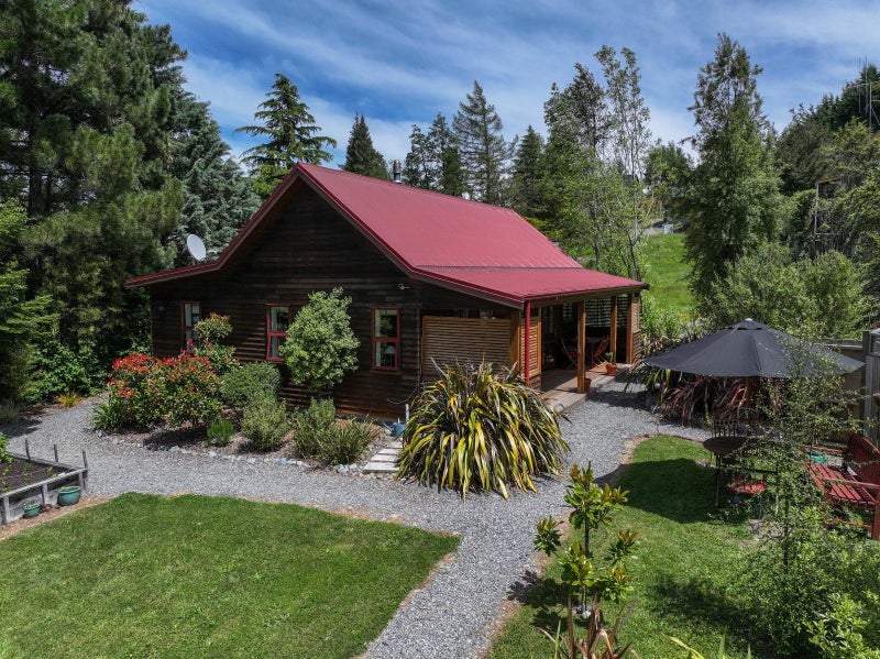 71A Chalet Crescent, Hanmer Springs, Hanmer Springs - Carousel 1
