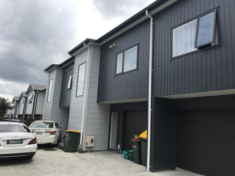 4/107 Knighton Road, Hillcrest, Hamilton - Carousel 1