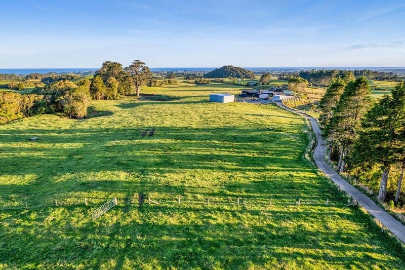 1202 Frankley Road, Hurworth, New Plymouth, Taranaki - Carousel 11