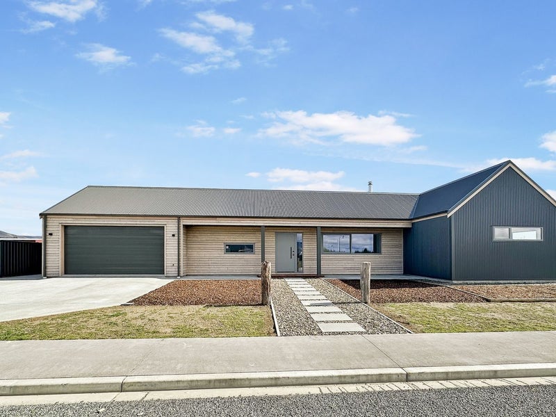 38 Lakeland Avenue, Twizel, Twizel - Carousel 1