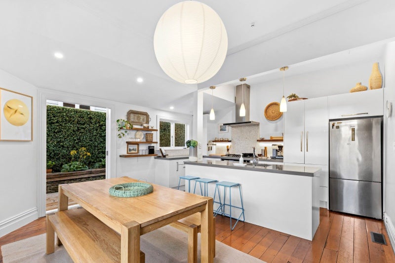 35A Saxon Street, Waterview, Auckland - Carousel 2