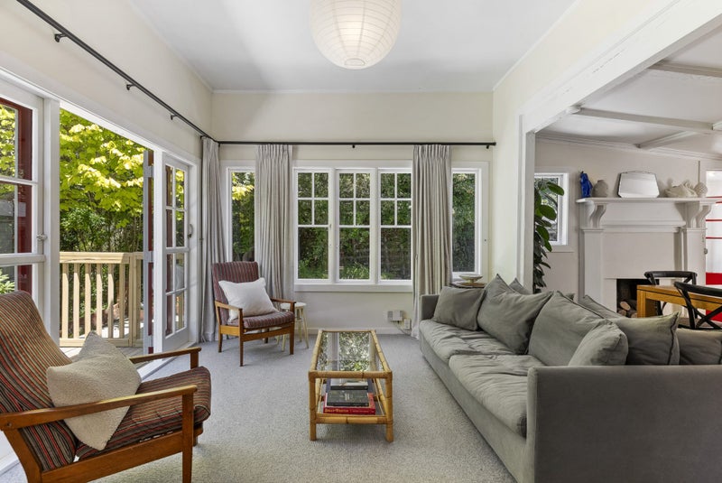 219 Middleton Road, Churton Park, Wellington - Carousel 2