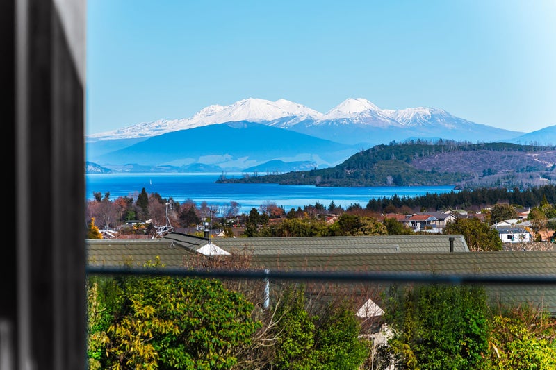 66 Huka Heights Drive, Rangatira Park, Taupo - Carousel 1