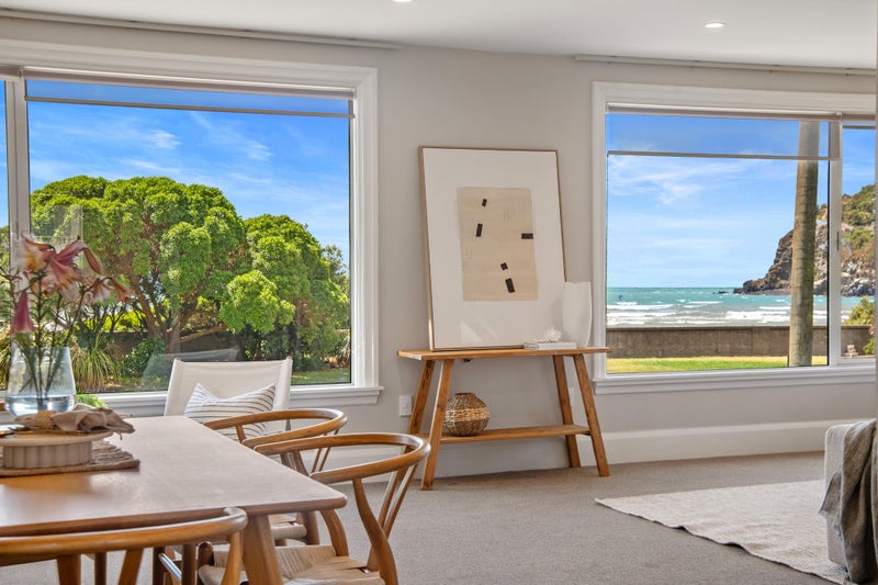 94 Esplanade, Sumner, Christchurch - Carousel 2