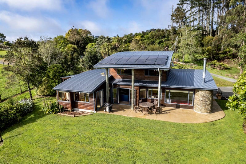 1627 Ponga Road, Papakura - Carousel 2