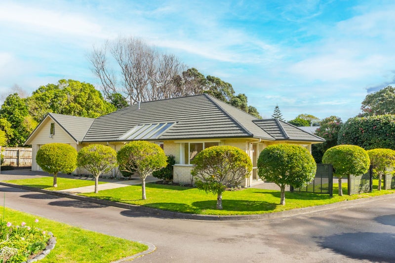 29A Karu Crescent, Waikanae - Carousel 1