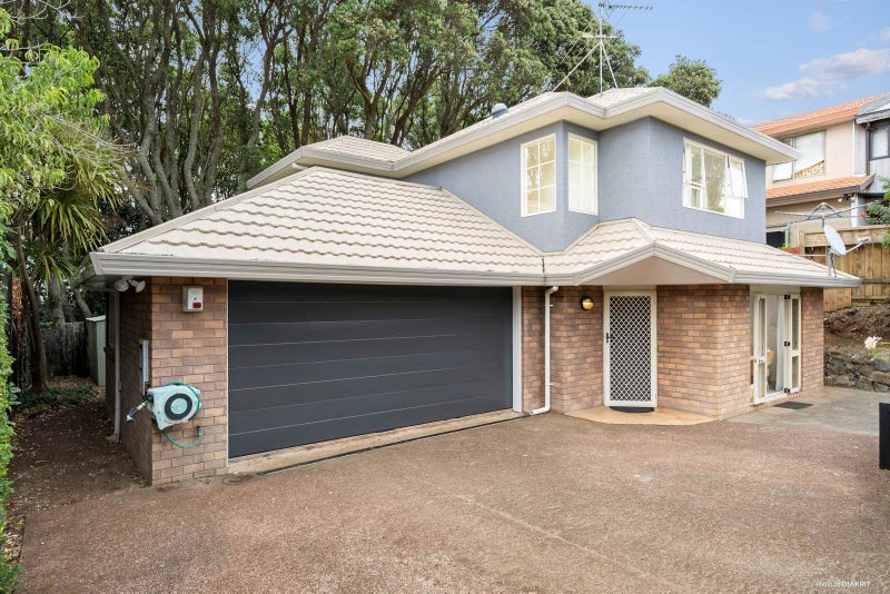 2/11 Oranga Avenue, Onehunga, Auckland - Carousel 1