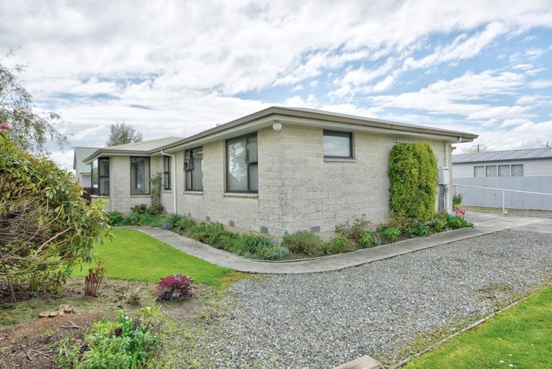 19 Nelson Street, East Gore, Gore - Carousel 1