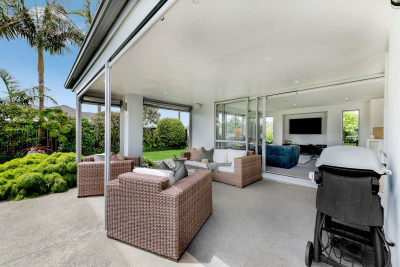 21 Constellation Avenue, Beachlands, Auckland - Carousel 2