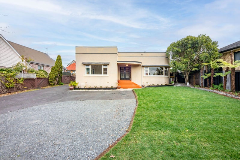 1307 Victoria Street, Beerescourt, Hamilton - Carousel 2