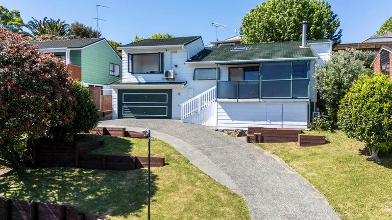 26 Lingham Crescent, Torbay, Auckland - Carousel 1