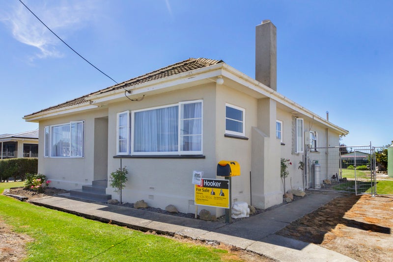 34 London Street, Hampden - Carousel 1