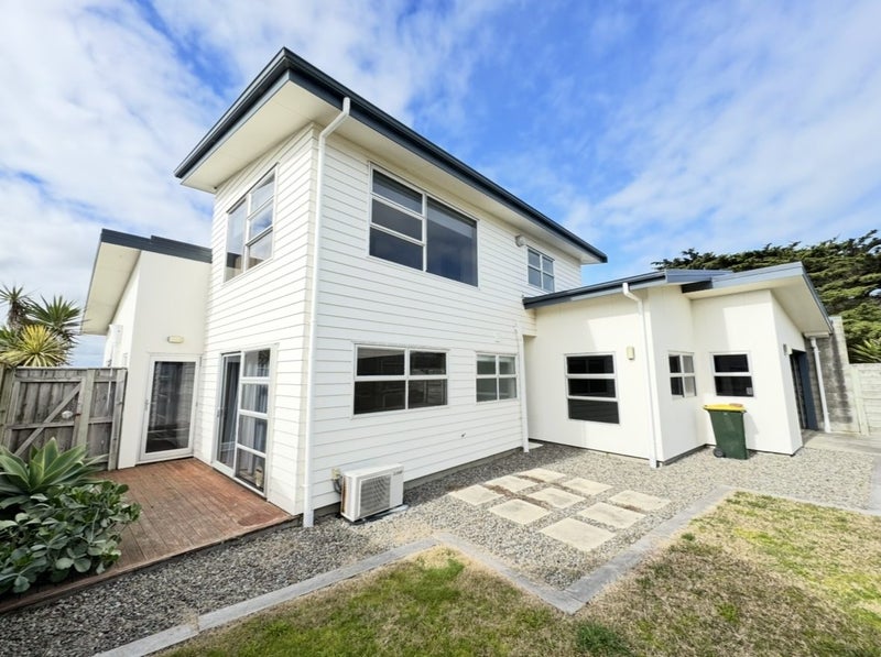 50A Signal Street, Foxton Beach, Foxton - Carousel 2