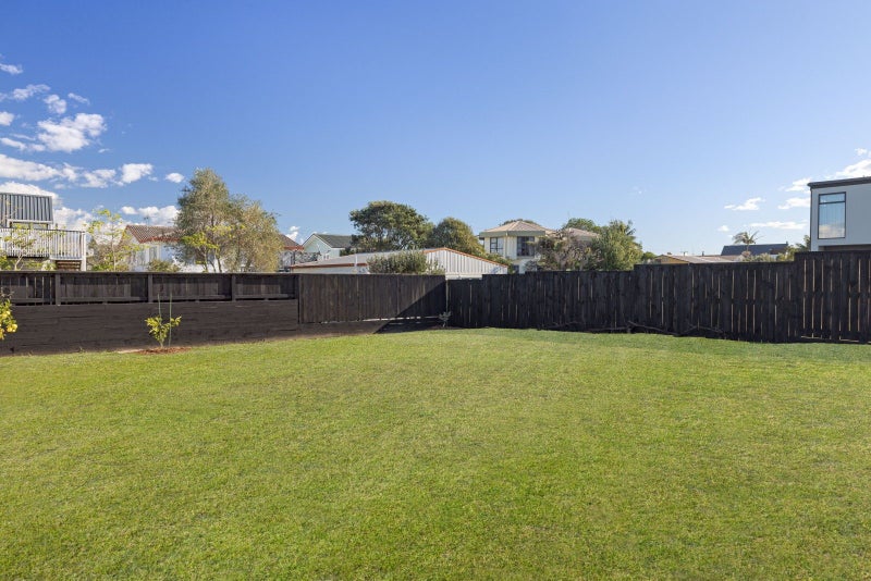 112 Karewa Parade, Papamoa Beach, Papamoa - Carousel 37