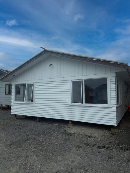 2 Garfield Road, Helensville, Rodney, Auckland - Carousel 1