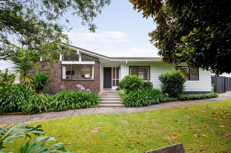 198 Newcastle Road, Nawton, Hamilton - Carousel 1