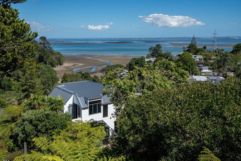 53 Gilletta Road, Mount Roskill, Auckland - Carousel 2