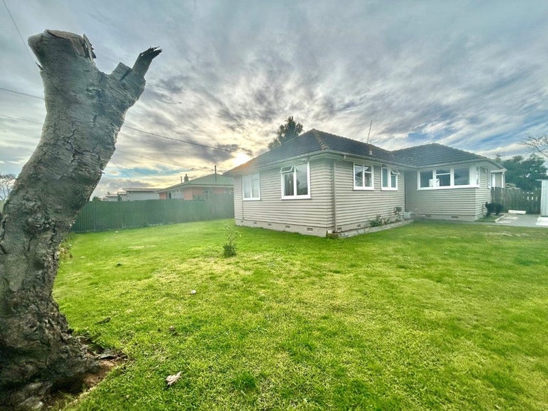 33 Lister Crescent, Maraenui, Napier - Carousel 10