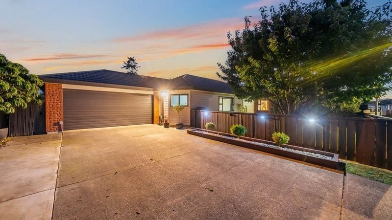 28 Tararua Street, Trentham, Upper Hutt - Carousel 1