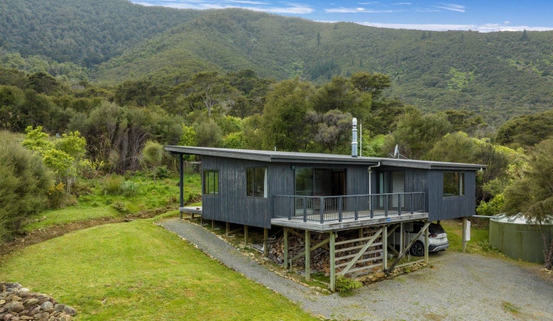 2679 Kaiuma Bay, KAIUMA BAY, HAVELOCK - Carousel 2