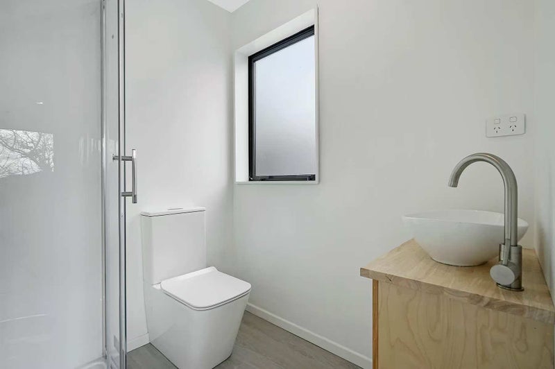 11A Selkirk Road, Mount Albert, Auckland - Carousel 23