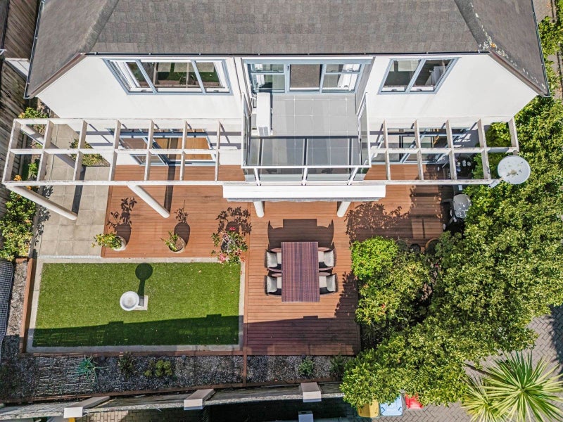 17 Tuhimata Street, St Heliers, Auckland - Carousel 1